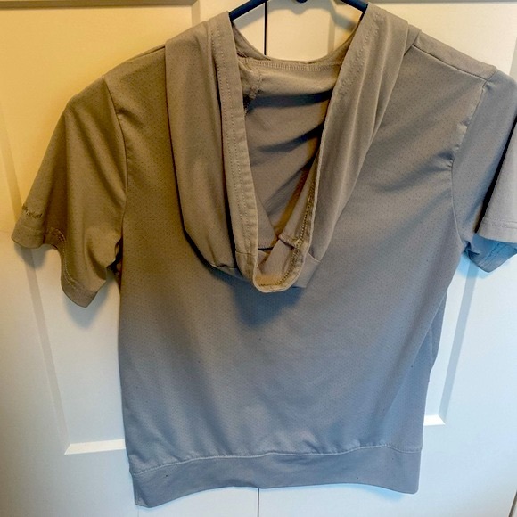 Lot of 2x - NWT [Champion] & [Xersion] Short-Sleeved Tops - Youth Sz L & M - Picture 8 of 10